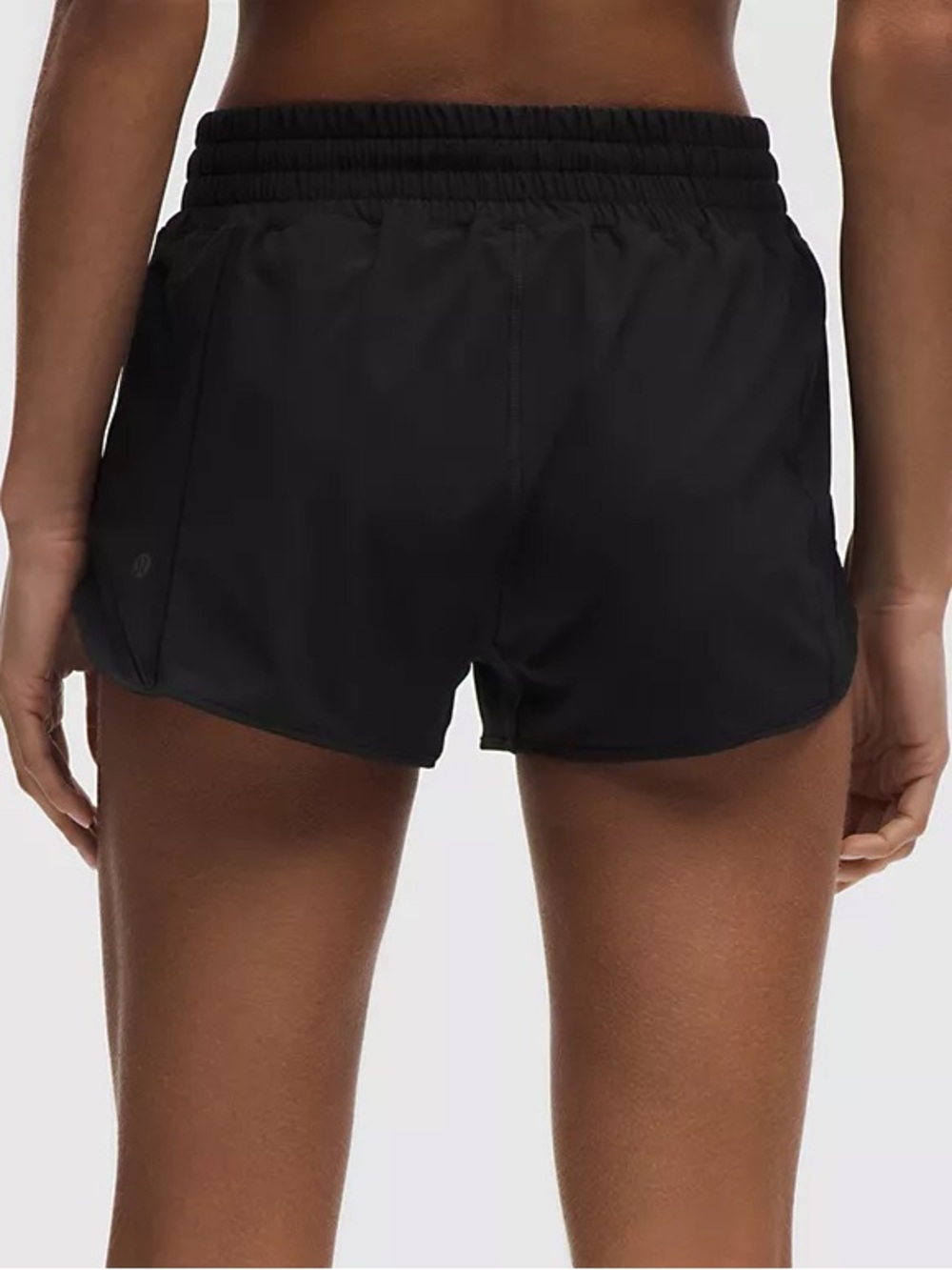 Lululemon Hotty Hot High-Rise Lined Shorts 2.5” Black Size 4 - Picture 2 of 6